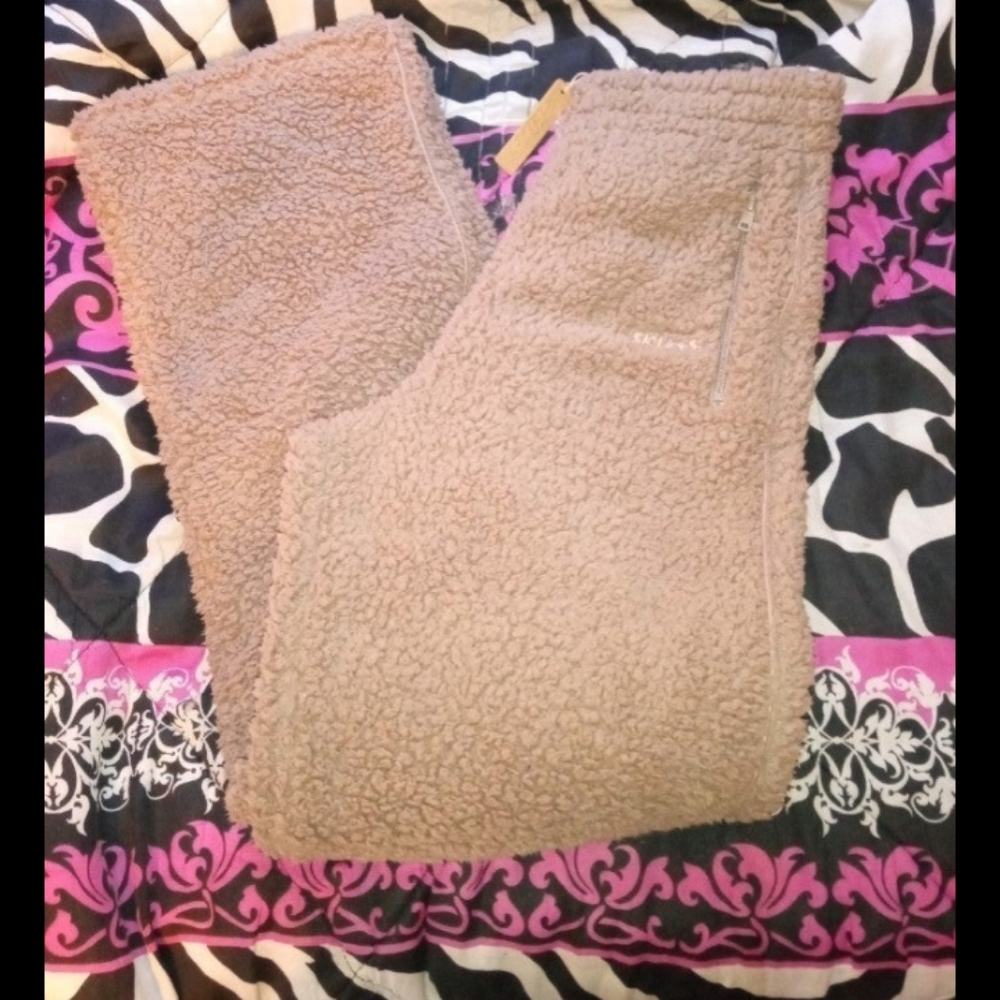 Skims Pants